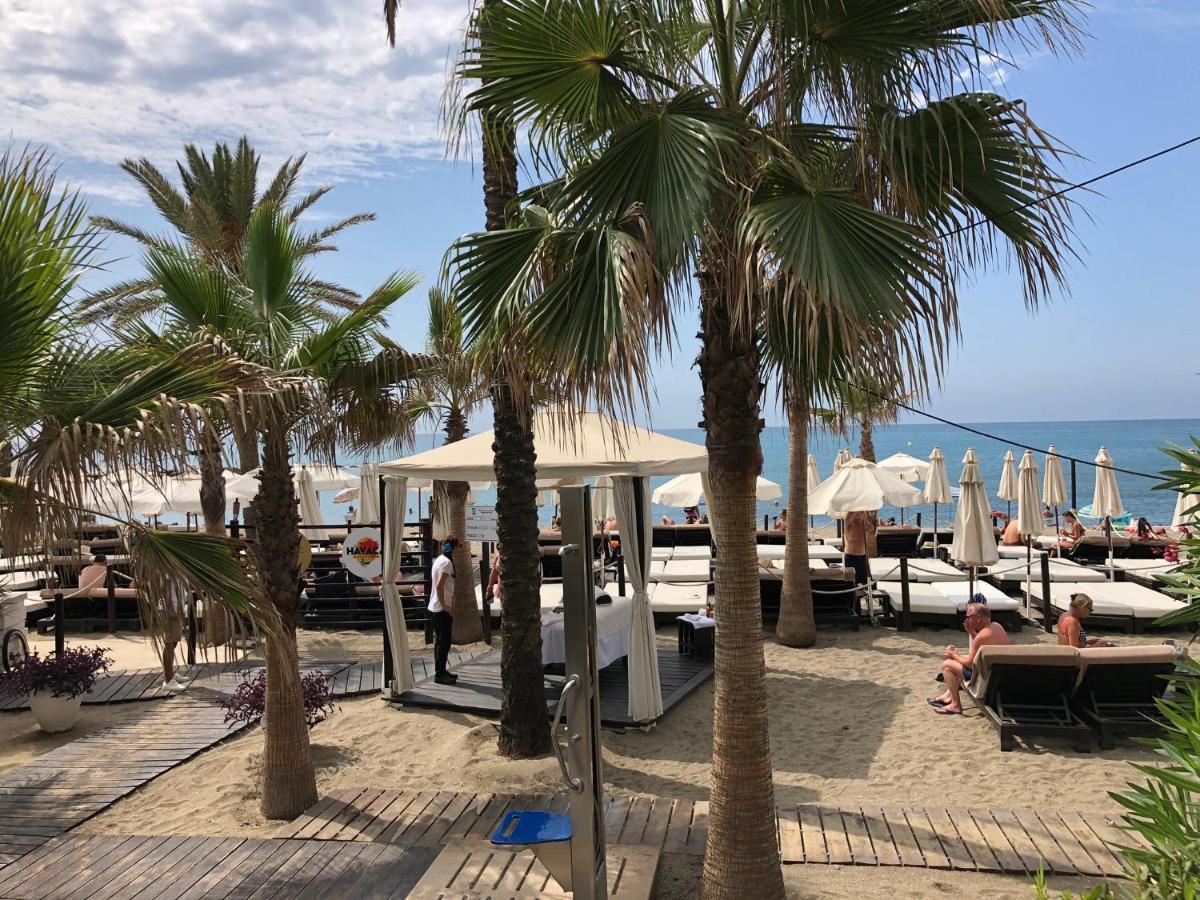 Riviera By The Beach 2 Bedroom Apartment Ситио-де-Калаонда Экстерьер фото