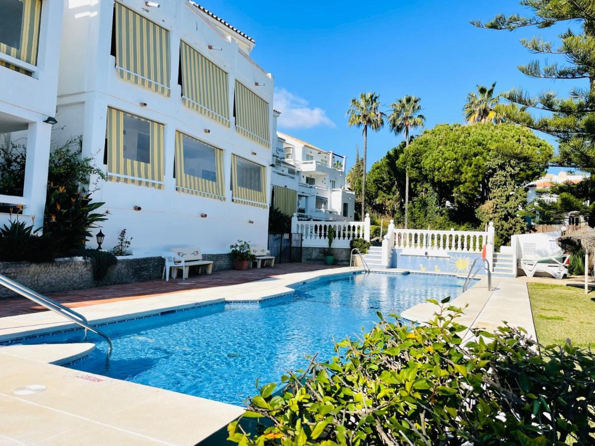 Riviera By The Beach 2 Bedroom Apartment Ситио-де-Калаонда Экстерьер фото