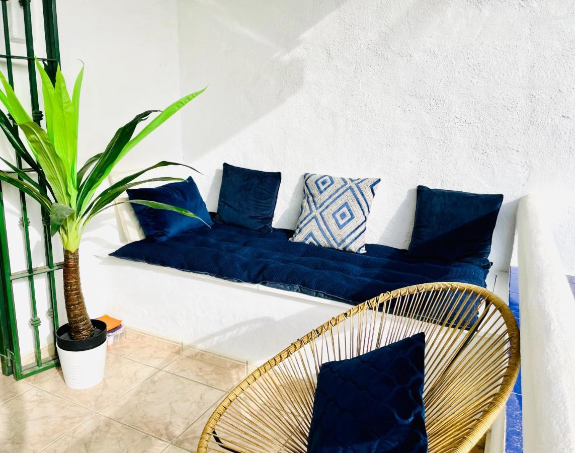 Riviera By The Beach 2 Bedroom Apartment Ситио-де-Калаонда Экстерьер фото