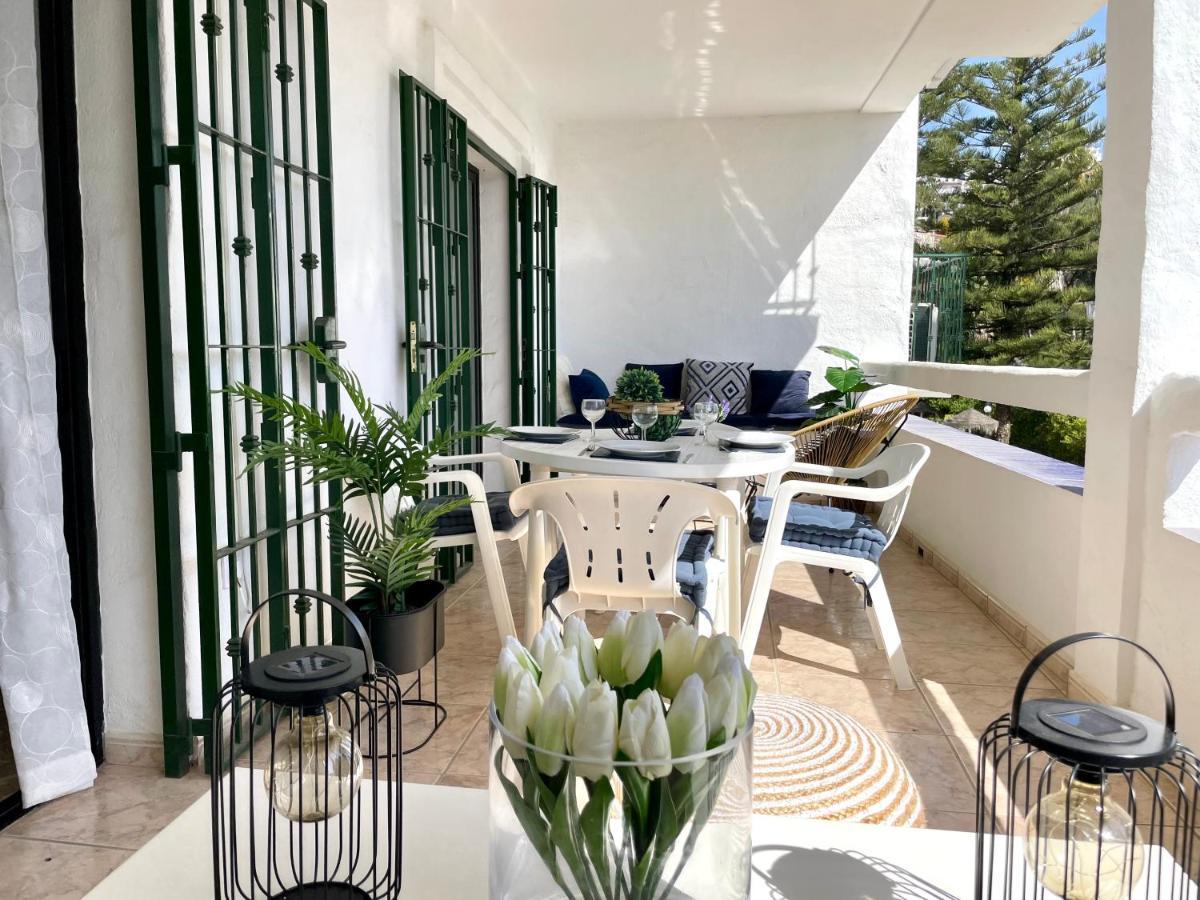 Riviera By The Beach 2 Bedroom Apartment Ситио-де-Калаонда Экстерьер фото