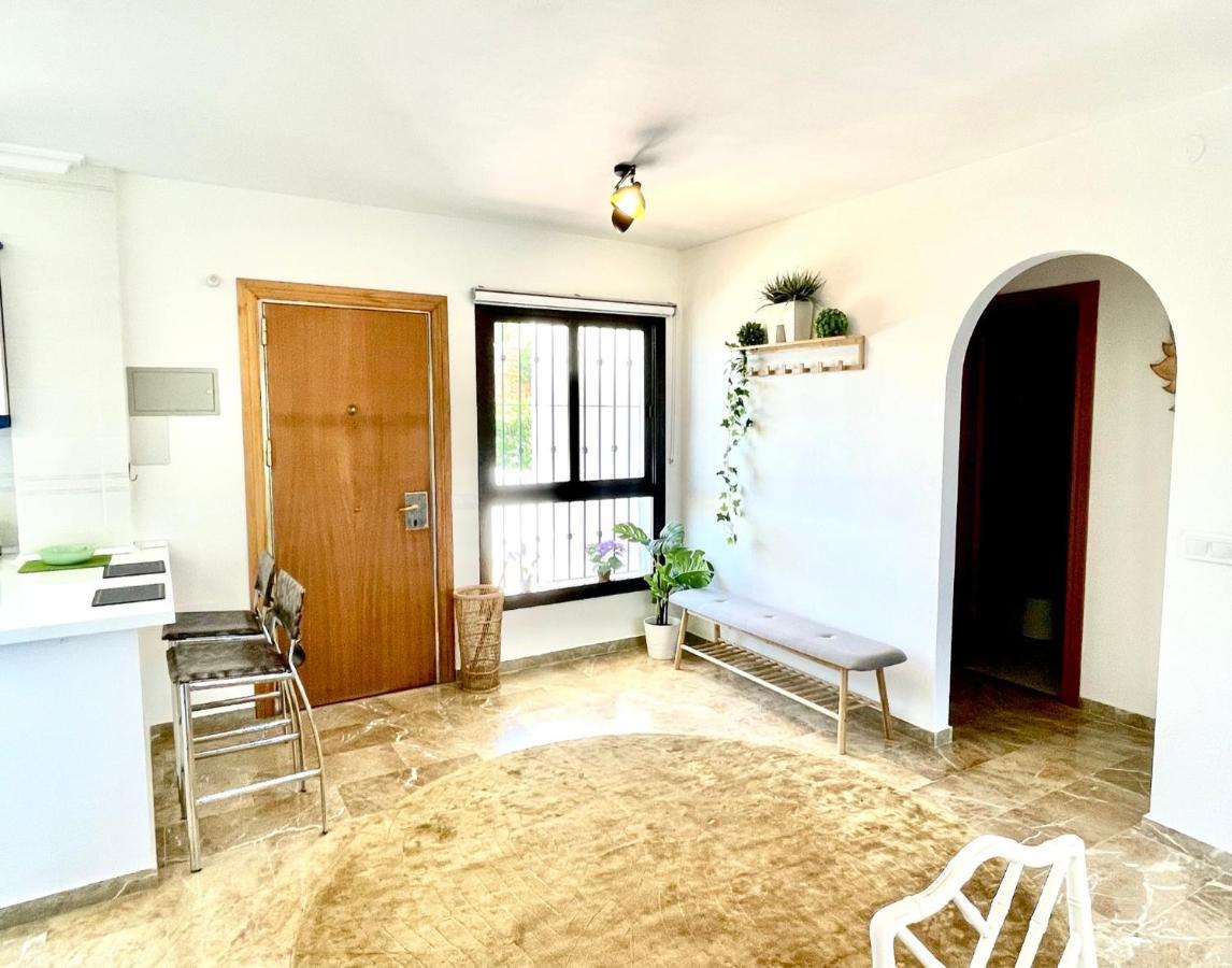 Riviera By The Beach 2 Bedroom Apartment Ситио-де-Калаонда Экстерьер фото