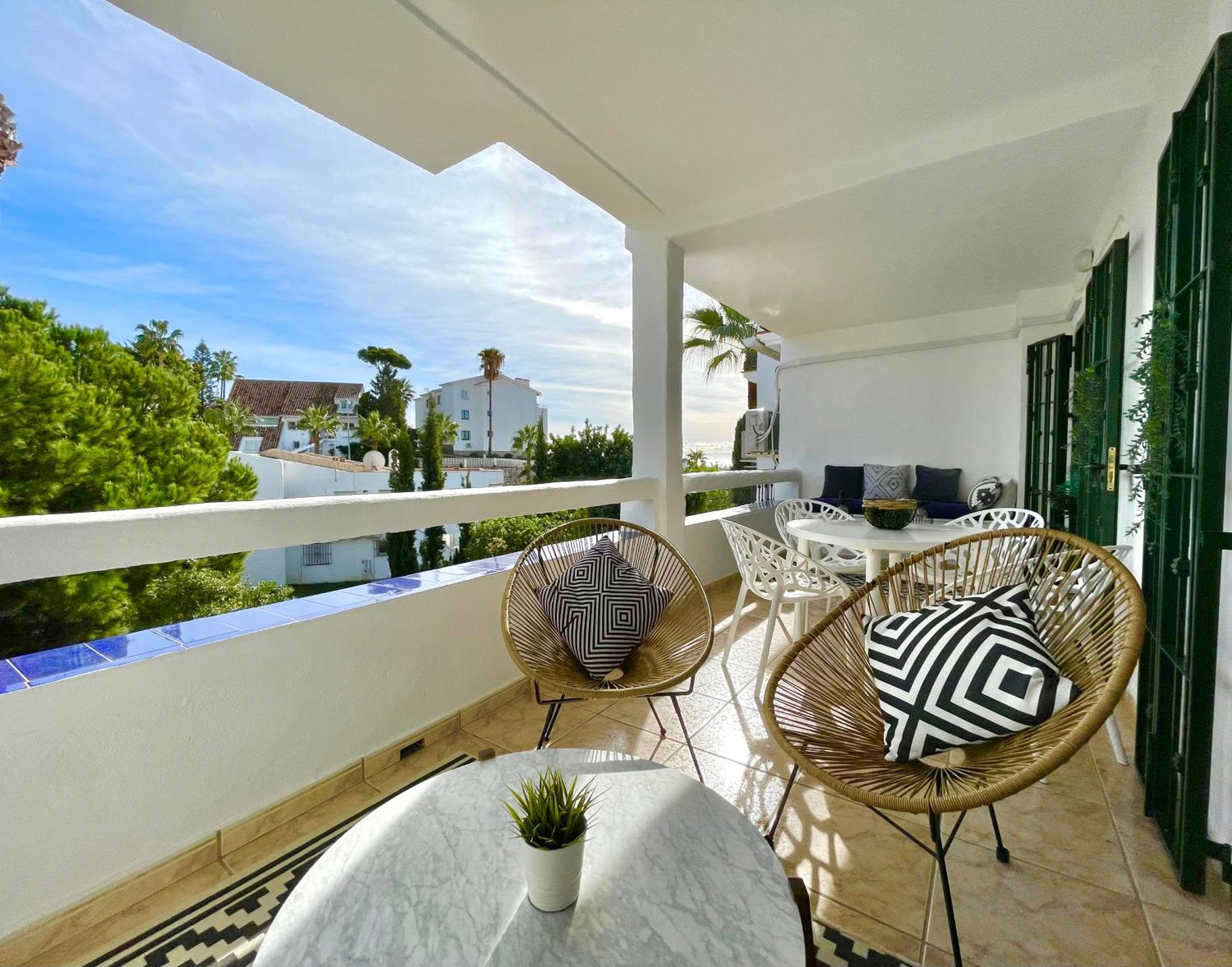 Riviera By The Beach 2 Bedroom Apartment Ситио-де-Калаонда Экстерьер фото
